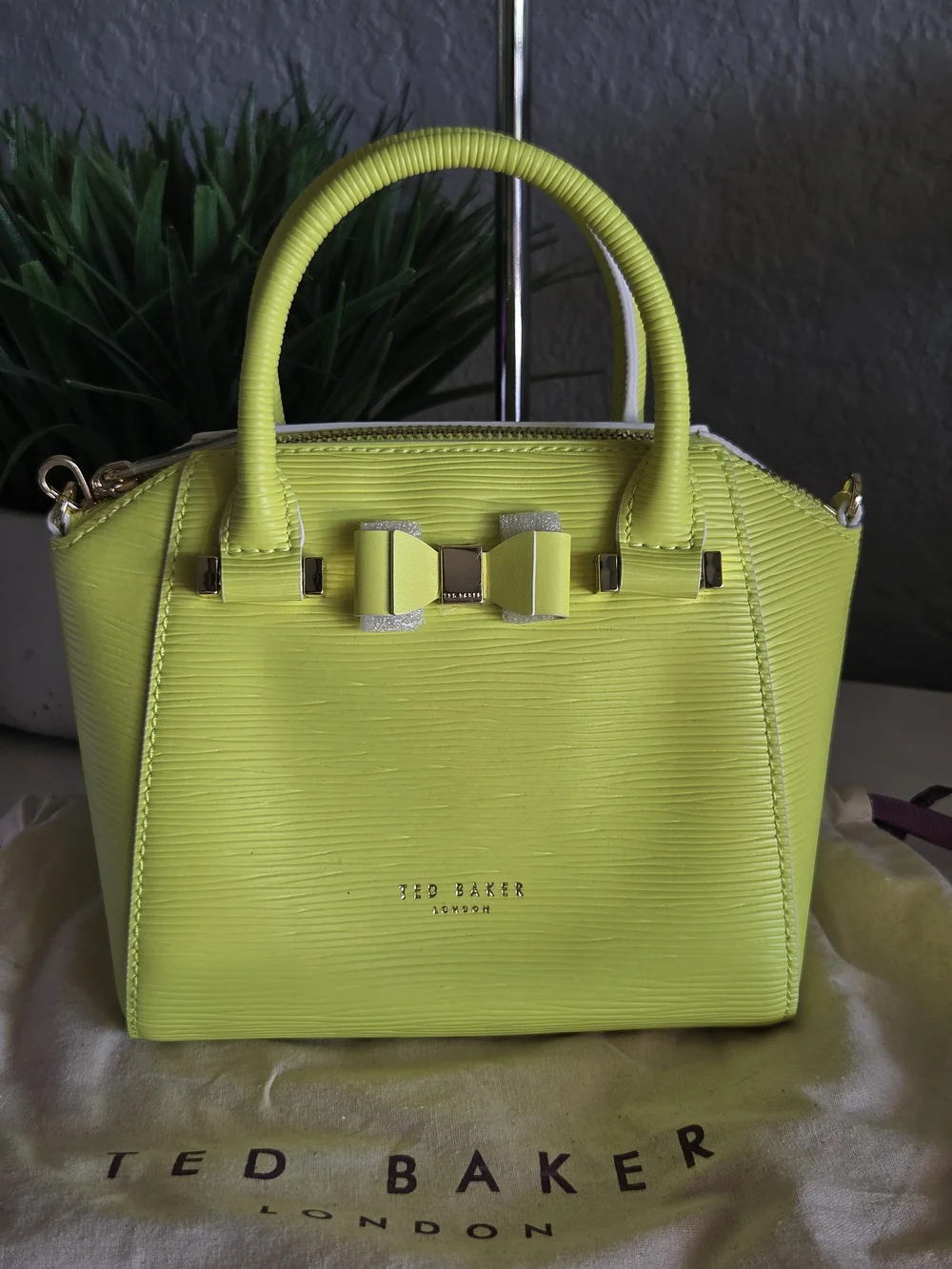 Ted Baker London NWT Bow Micro Leather Tote Bag Neon Yellow Lime Crossbody